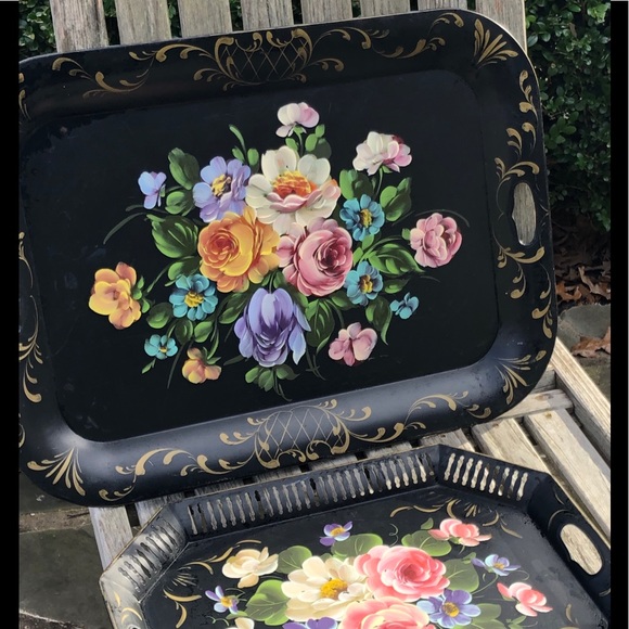 Vintage large painted tole metal tray - Picture 8 of 13